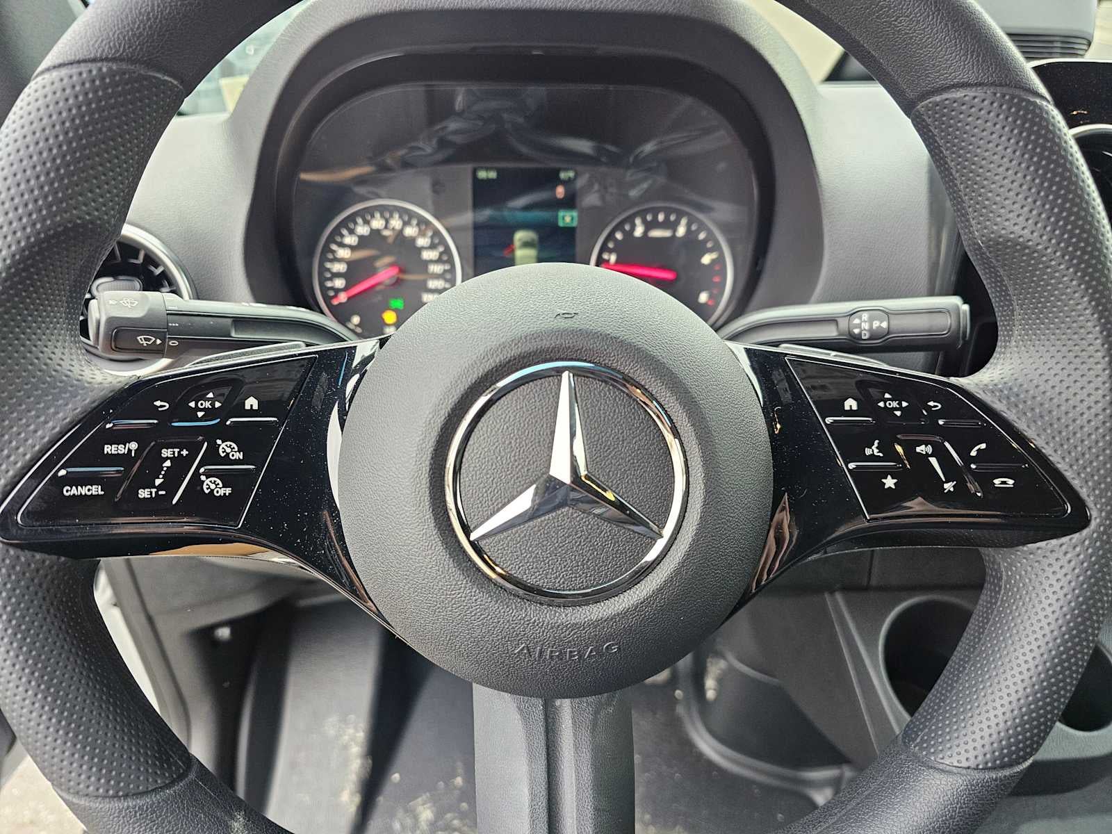 2025 Mercedes-Benz Sprinter 2500 Standard Roof I4 Diesel 144" RWD