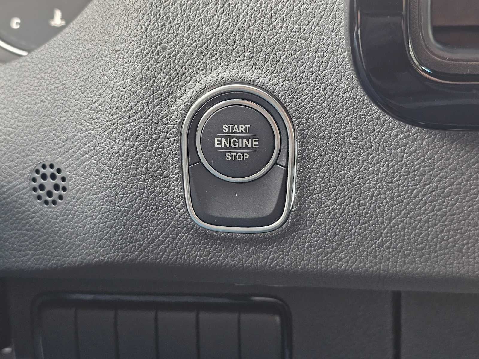 2025 Mercedes-Benz Sprinter 2500 Standard Roof I4 Diesel 144" RWD