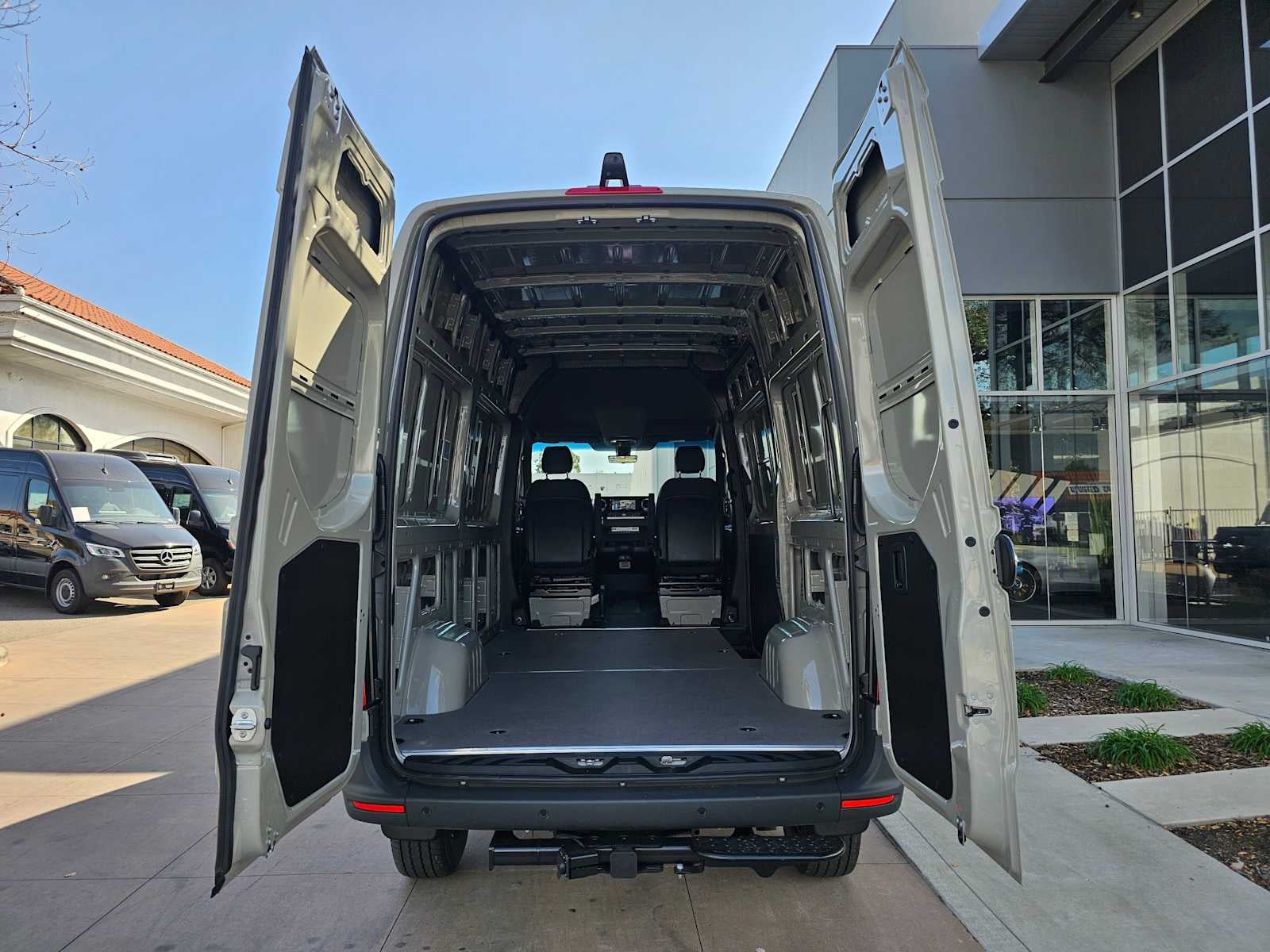 2026 Mercedes-Benz Sprinter 2500 Standard Roof I4 Diesel HO 144" AWD