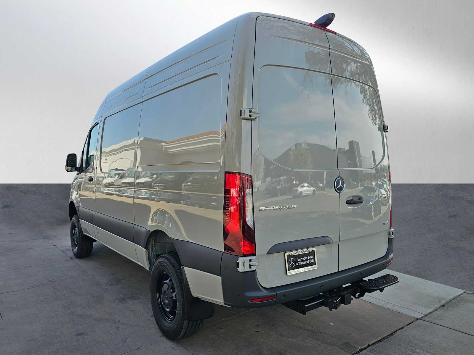 2026 Mercedes-Benz Sprinter 2500 Standard Roof I4 Diesel HO 144" AWD
