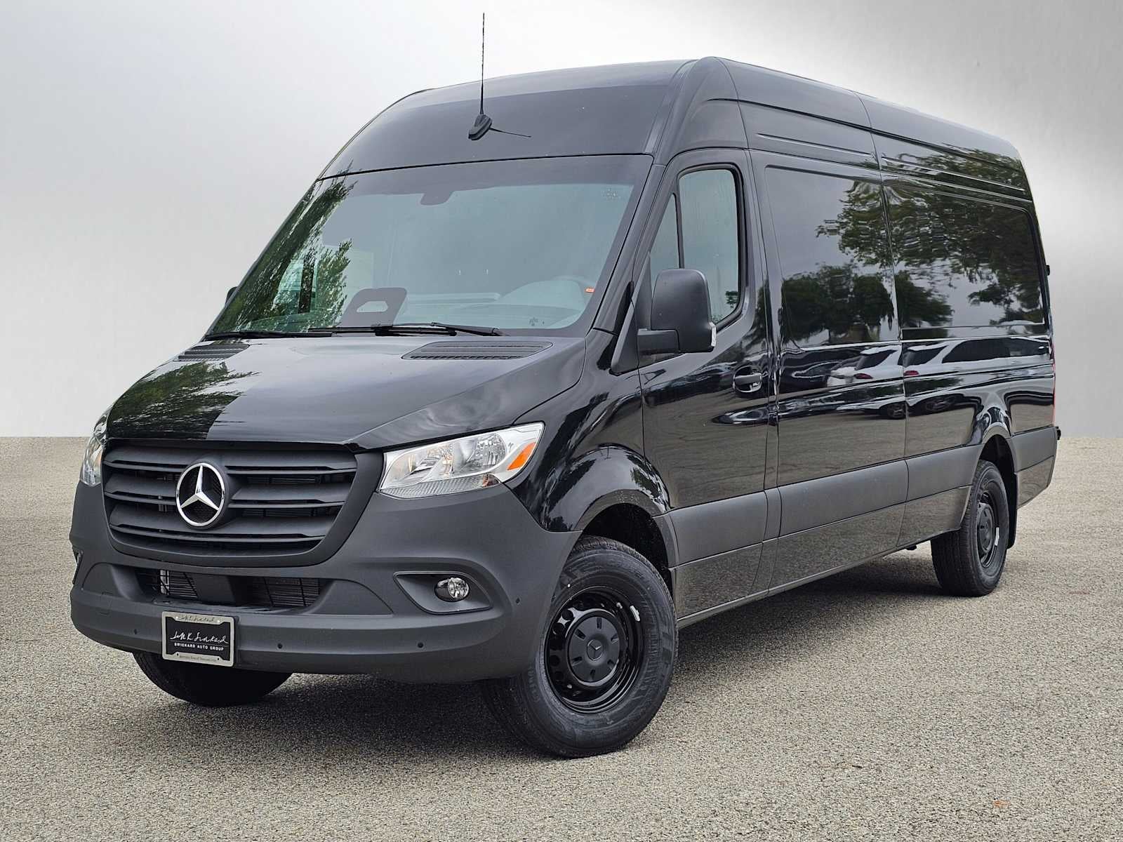 2025 Mercedes-Benz Sprinter 2500 High Roof I4 Diesel HO 170" RWD