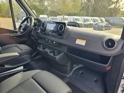 2025 Mercedes-Benz Sprinter 2500 High Roof I4 Diesel HO 170" RWD