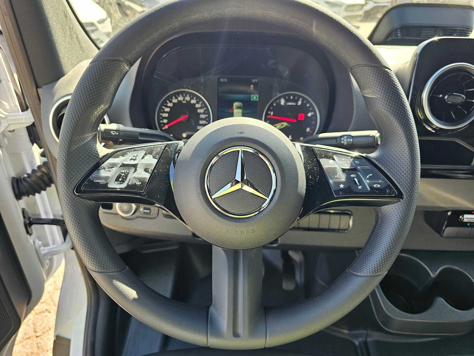 2025 Mercedes-Benz Sprinter 2500 High Roof I4 Diesel HO 170" RWD