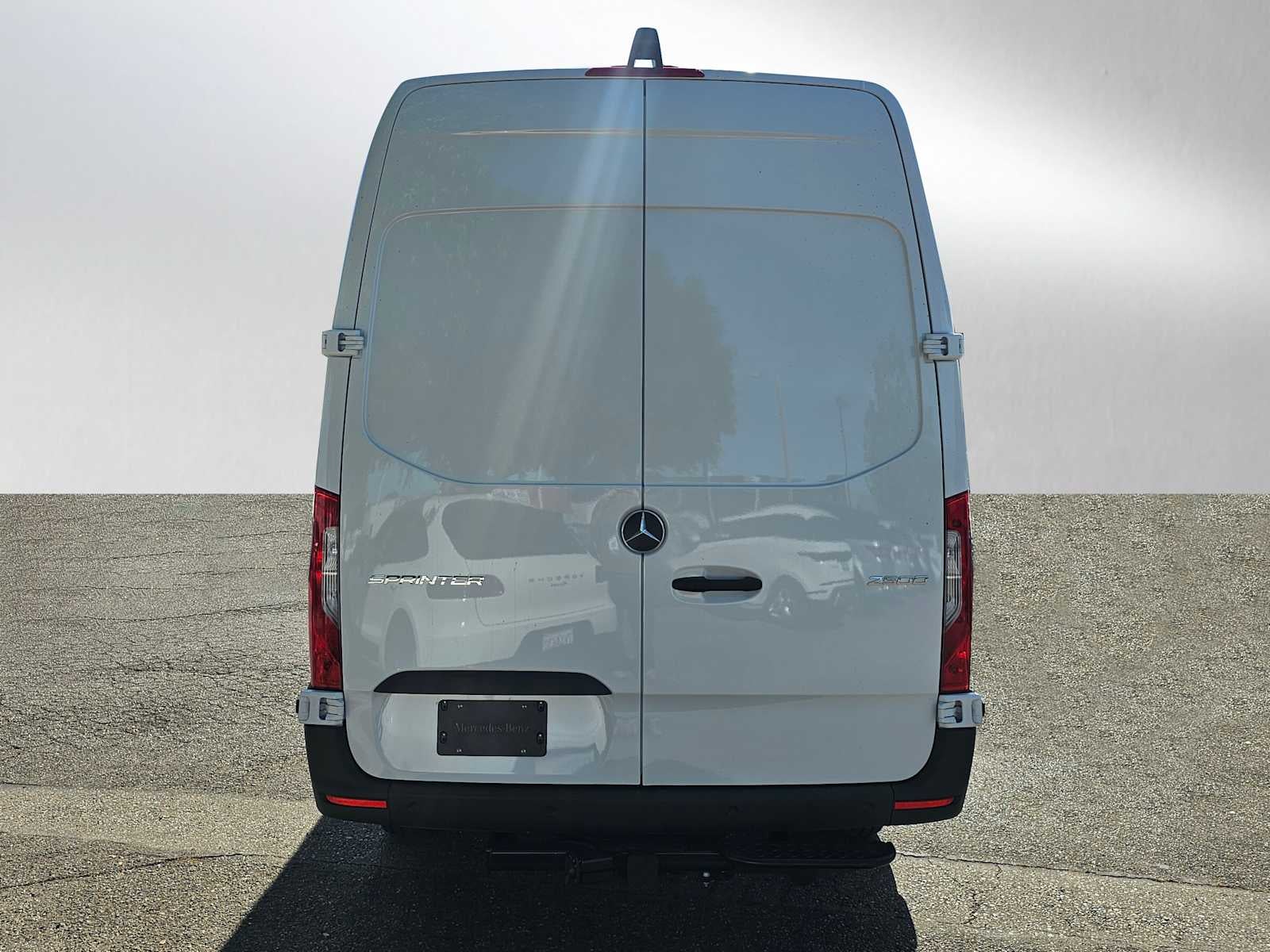 2025 Mercedes-Benz Sprinter 2500 High Roof I4 Diesel HO 170" RWD