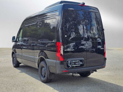 2025 Mercedes-Benz Sprinter 2500 Standard Roof I4 Diesel 144" RWD