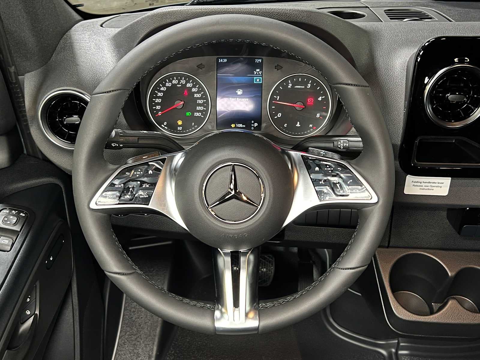 2026 Mercedes-Benz Sprinter 2500 Standard Roof I4 Diesel HO 144 AWD