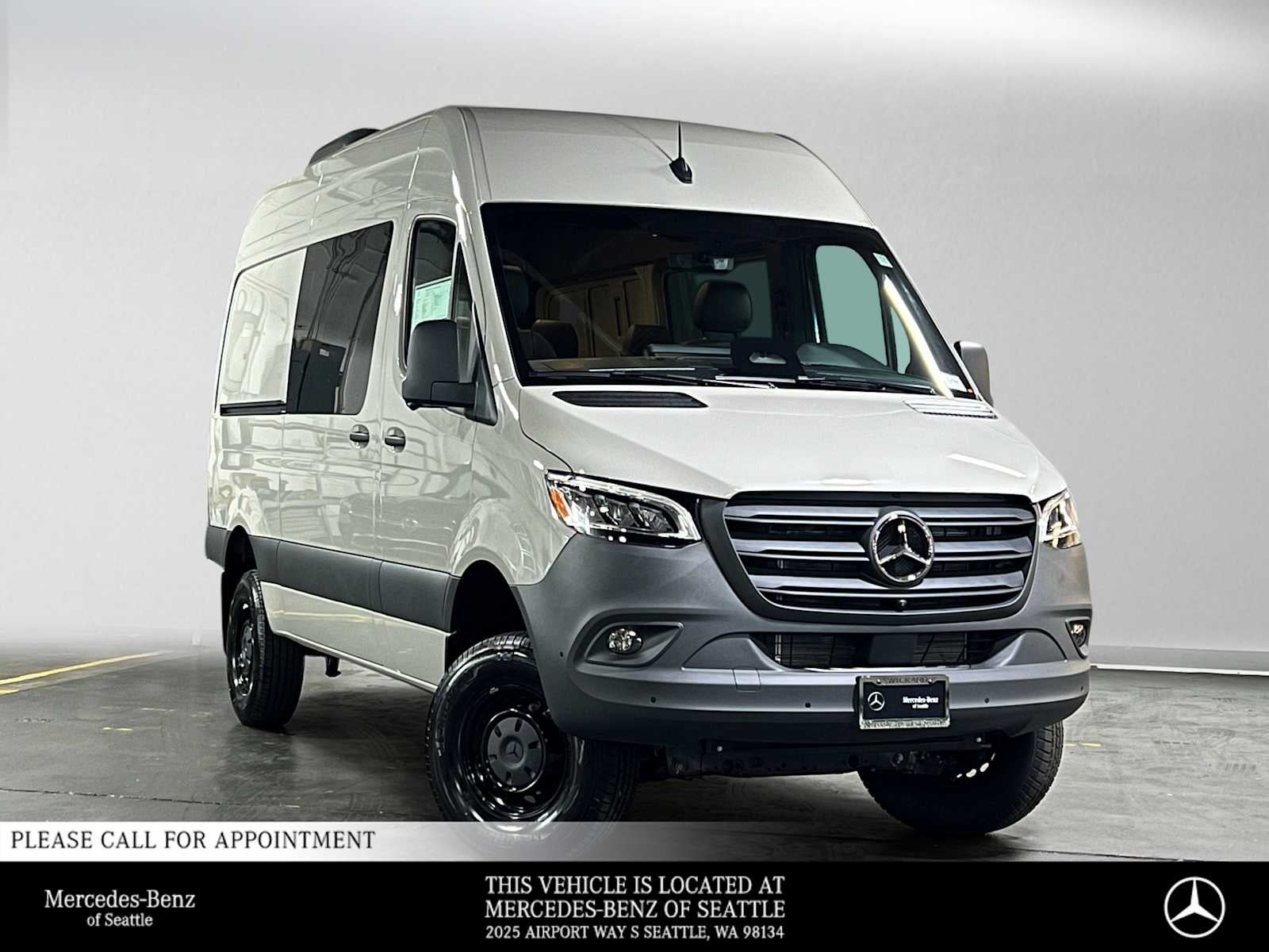 2026 Mercedes-Benz Sprinter 2500 Standard Roof I4 Diesel HO 144 AWD
