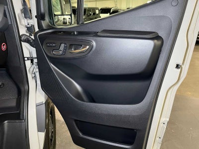 2026 Mercedes-Benz Sprinter 2500 Standard Roof I4 Diesel HO 144 AWD