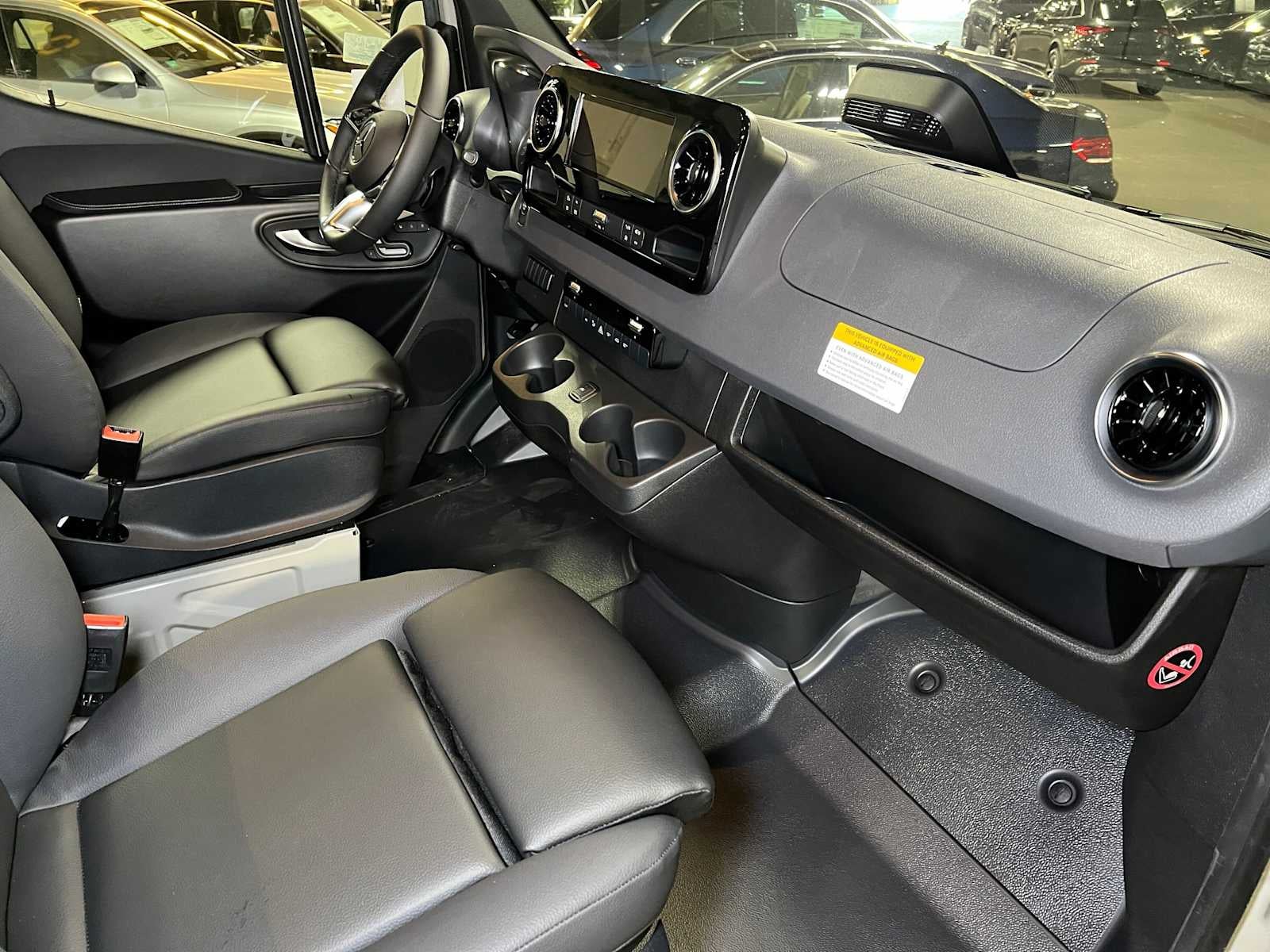 2026 Mercedes-Benz Sprinter 2500 Standard Roof I4 Diesel HO 144 AWD