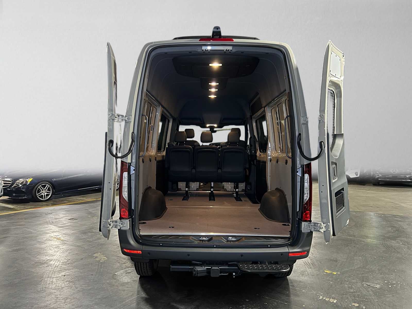 2026 Mercedes-Benz Sprinter 2500 Standard Roof I4 Diesel HO 144 AWD