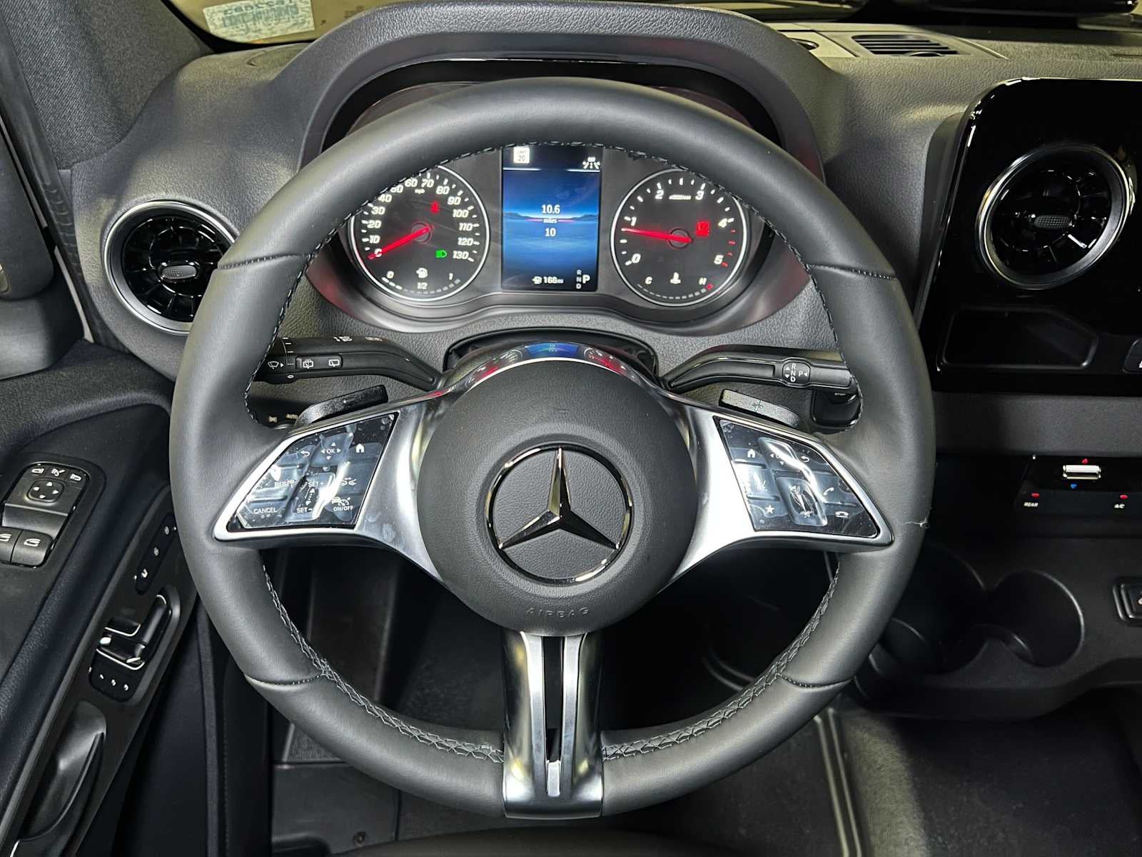 2026 Mercedes-Benz Sprinter 2500 Standard Roof I4 Diesel HO 144 AWD