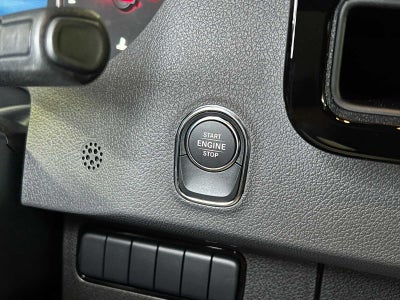 2026 Mercedes-Benz Sprinter 2500 Standard Roof I4 Diesel HO 144 AWD