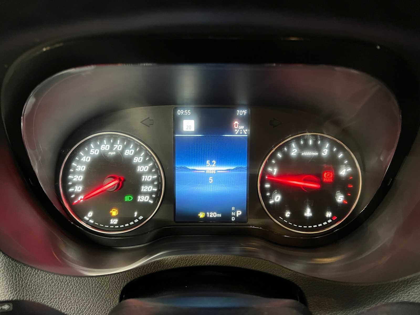 2026 Mercedes-Benz Sprinter 2500 Standard Roof I4 Diesel HO 144 AWD