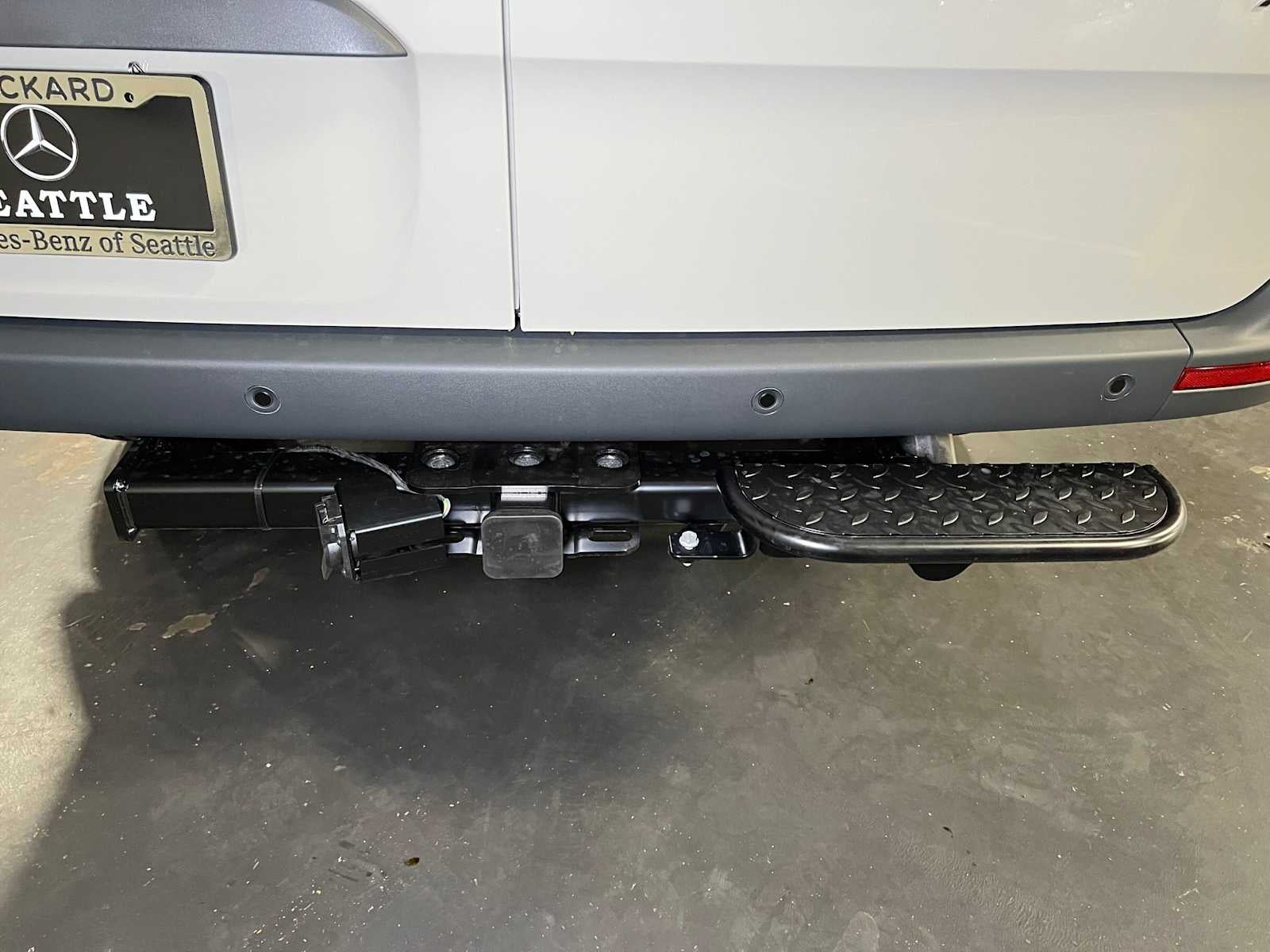 2026 Mercedes-Benz Sprinter Crew 2500 Standard Roof I4 Diesel HO 144 AWD