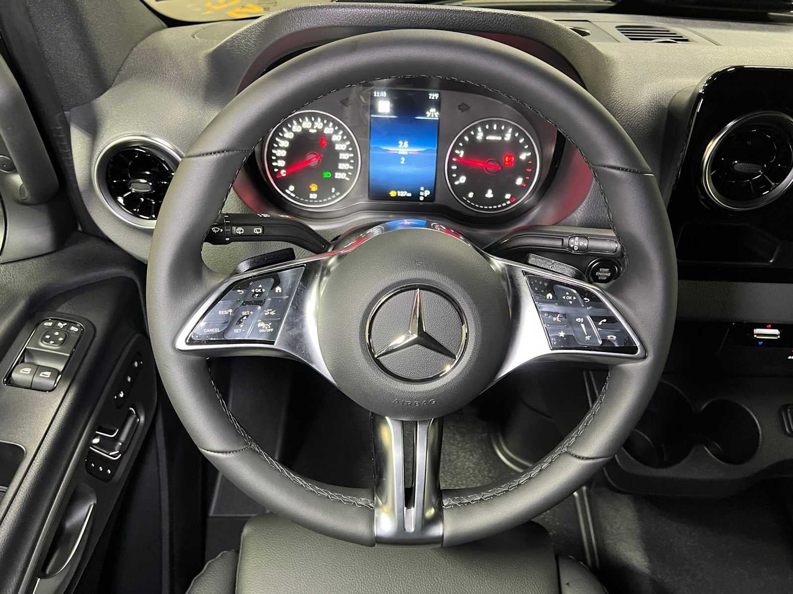 2026 Mercedes-Benz Sprinter Crew 2500 Standard Roof I4 Diesel HO 144 AWD