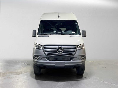 2026 Mercedes-Benz Sprinter Crew 2500 Standard Roof I4 Diesel HO 144 AWD