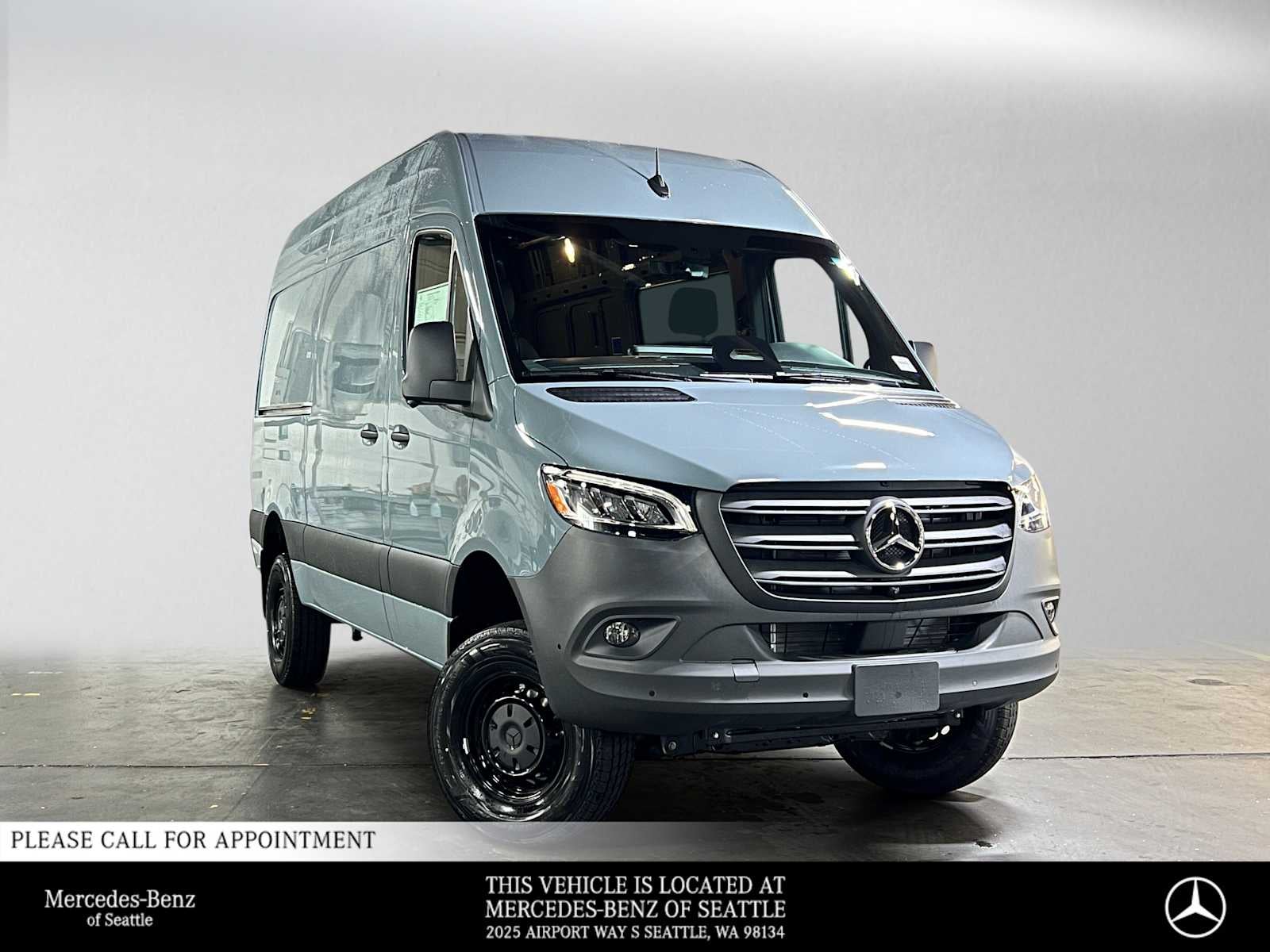 2026 Mercedes-Benz Sprinter Cargo 2500 Standard Roof I4 Diesel HO 144 AWD