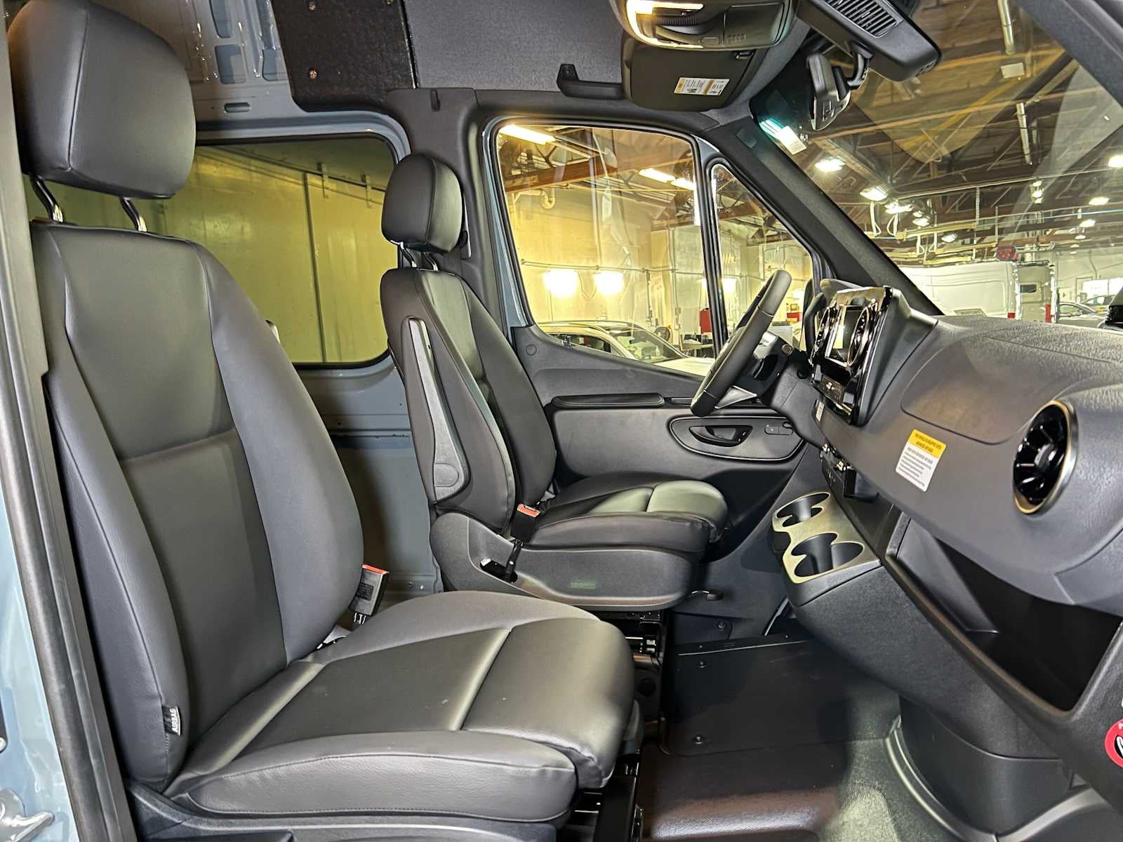 2026 Mercedes-Benz Sprinter Cargo 2500 Standard Roof I4 Diesel HO 144 AWD