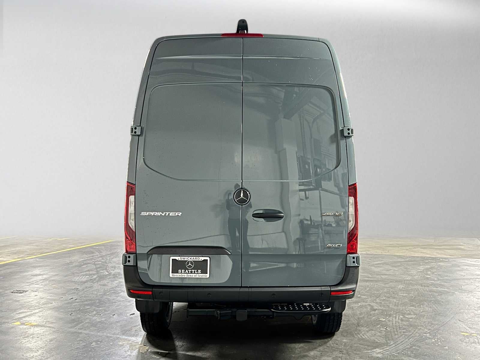 2026 Mercedes-Benz Sprinter Cargo 2500 Standard Roof I4 Diesel HO 144 AWD