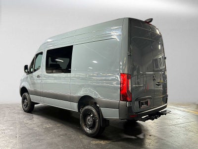 2026 Mercedes-Benz Sprinter Cargo 2500 Standard Roof I4 Diesel HO 144 AWD