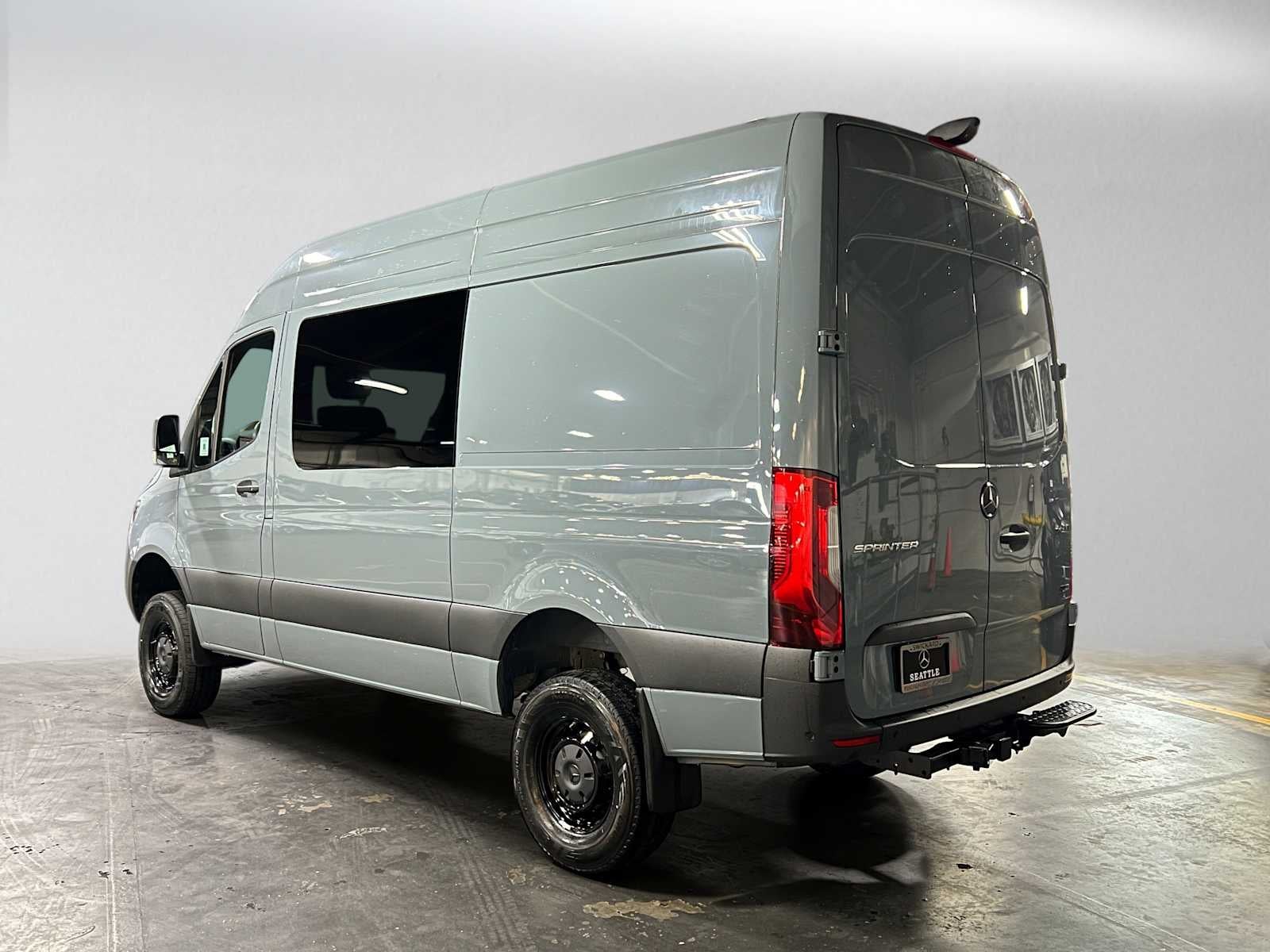 2026 Mercedes-Benz Sprinter Cargo 2500 Standard Roof I4 Diesel HO 144 AWD