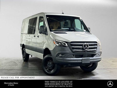 2026 Mercedes-Benz Sprinter Crew 2500 Standard Roof I4 Diesel HO 144 AWD