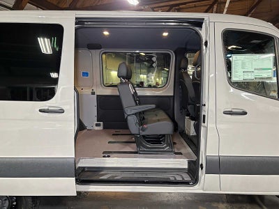 2026 Mercedes-Benz Sprinter Crew 2500 Standard Roof I4 Diesel HO 144 AWD