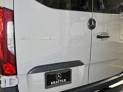 2026 Mercedes-Benz Sprinter Crew 2500 Standard Roof I4 Diesel HO 144 AWD