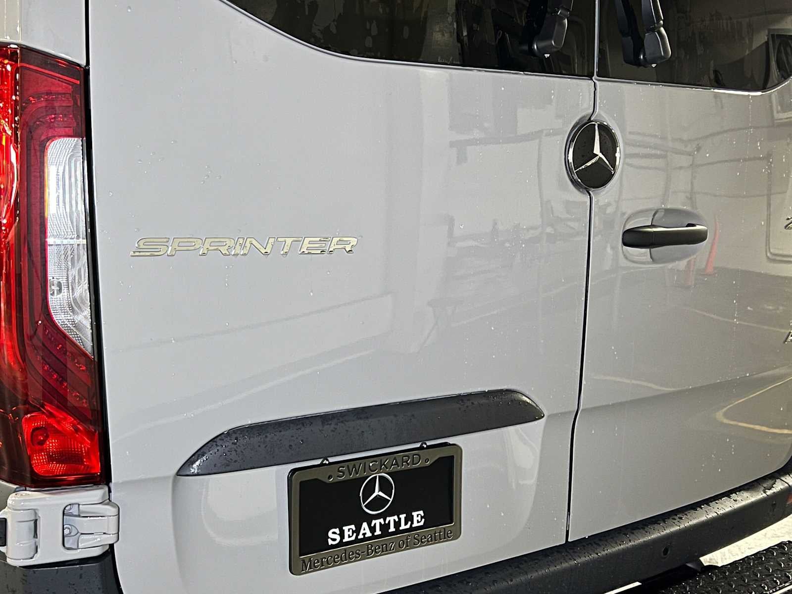 2026 Mercedes-Benz Sprinter Crew 2500 Standard Roof I4 Diesel HO 144 AWD
