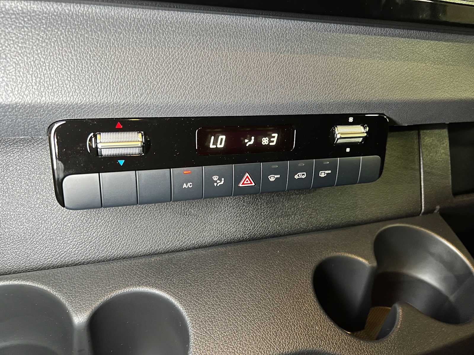 2026 Mercedes-Benz Sprinter Crew 2500 Standard Roof I4 Diesel HO 144 AWD