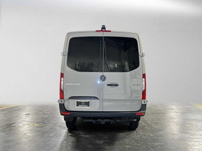 2026 Mercedes-Benz Sprinter Crew 2500 Standard Roof I4 Diesel HO 144 AWD