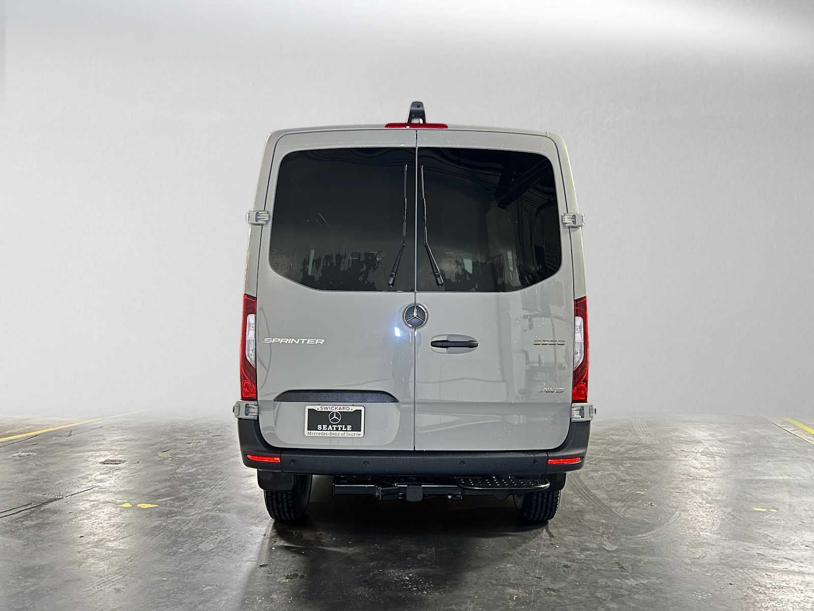 2026 Mercedes-Benz Sprinter Crew 2500 Standard Roof I4 Diesel HO 144 AWD