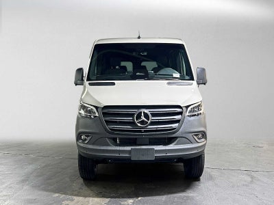 2026 Mercedes-Benz Sprinter Crew 2500 Standard Roof I4 Diesel HO 144 AWD