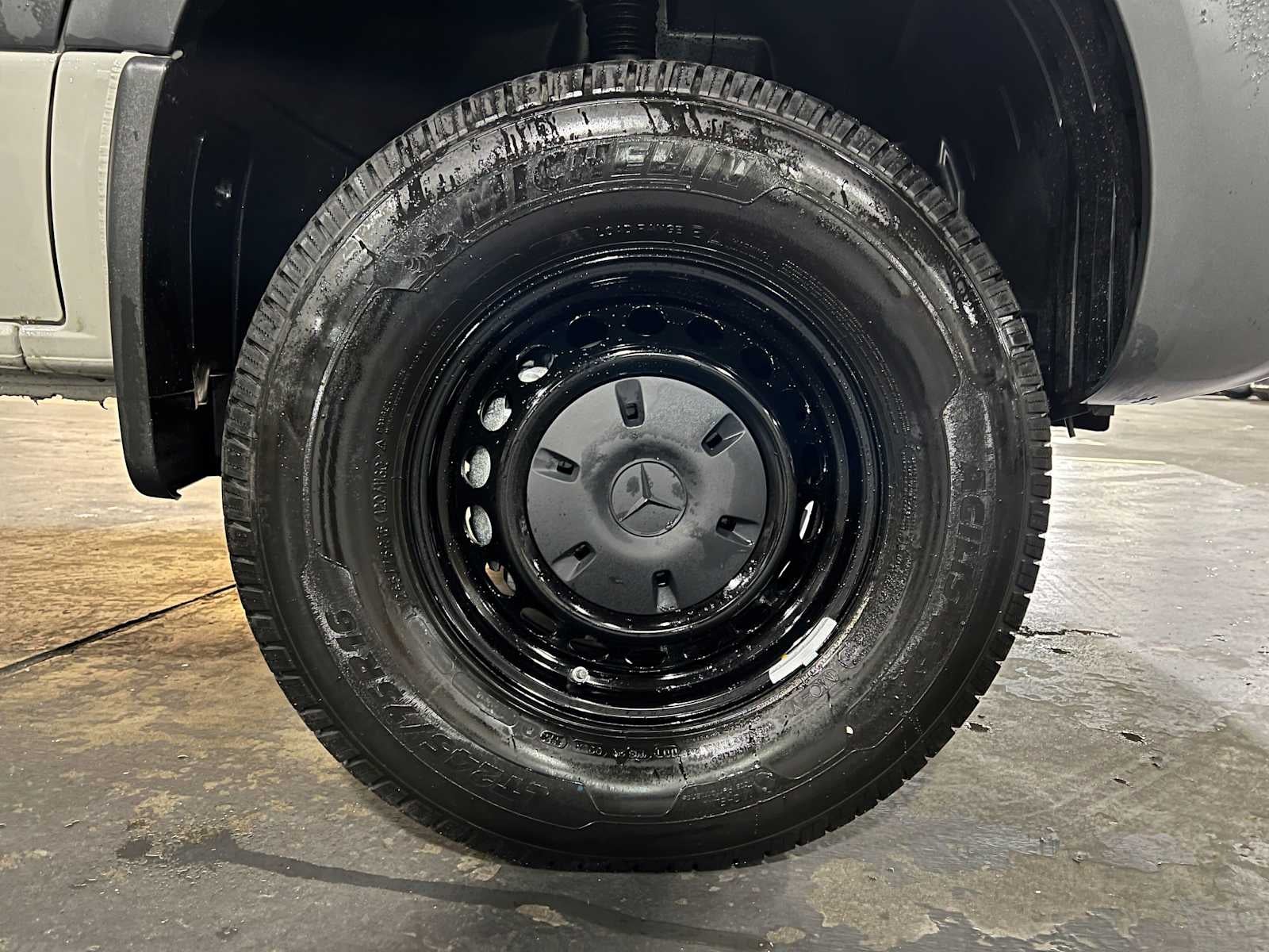 2026 Mercedes-Benz Sprinter Crew 2500 Standard Roof I4 Diesel HO 144 AWD
