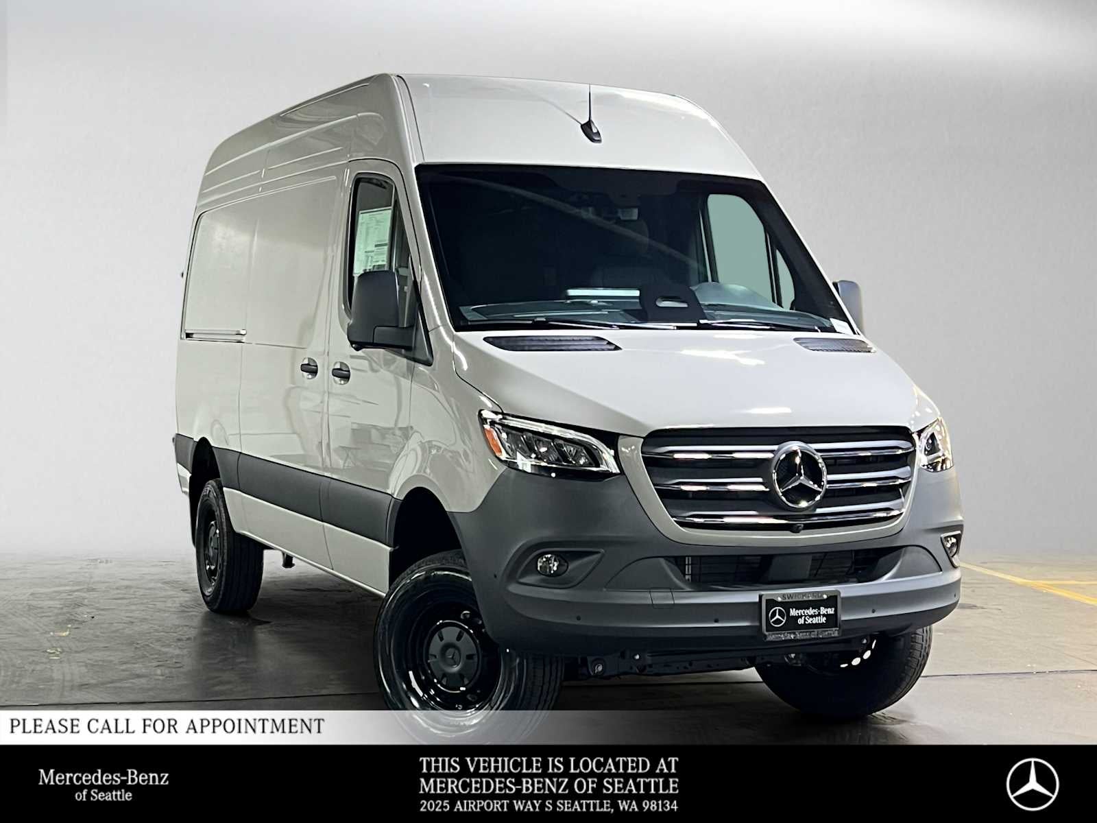 2026 Mercedes-Benz Sprinter Cargo 2500 Standard Roof I4 Diesel HO 144 AWD