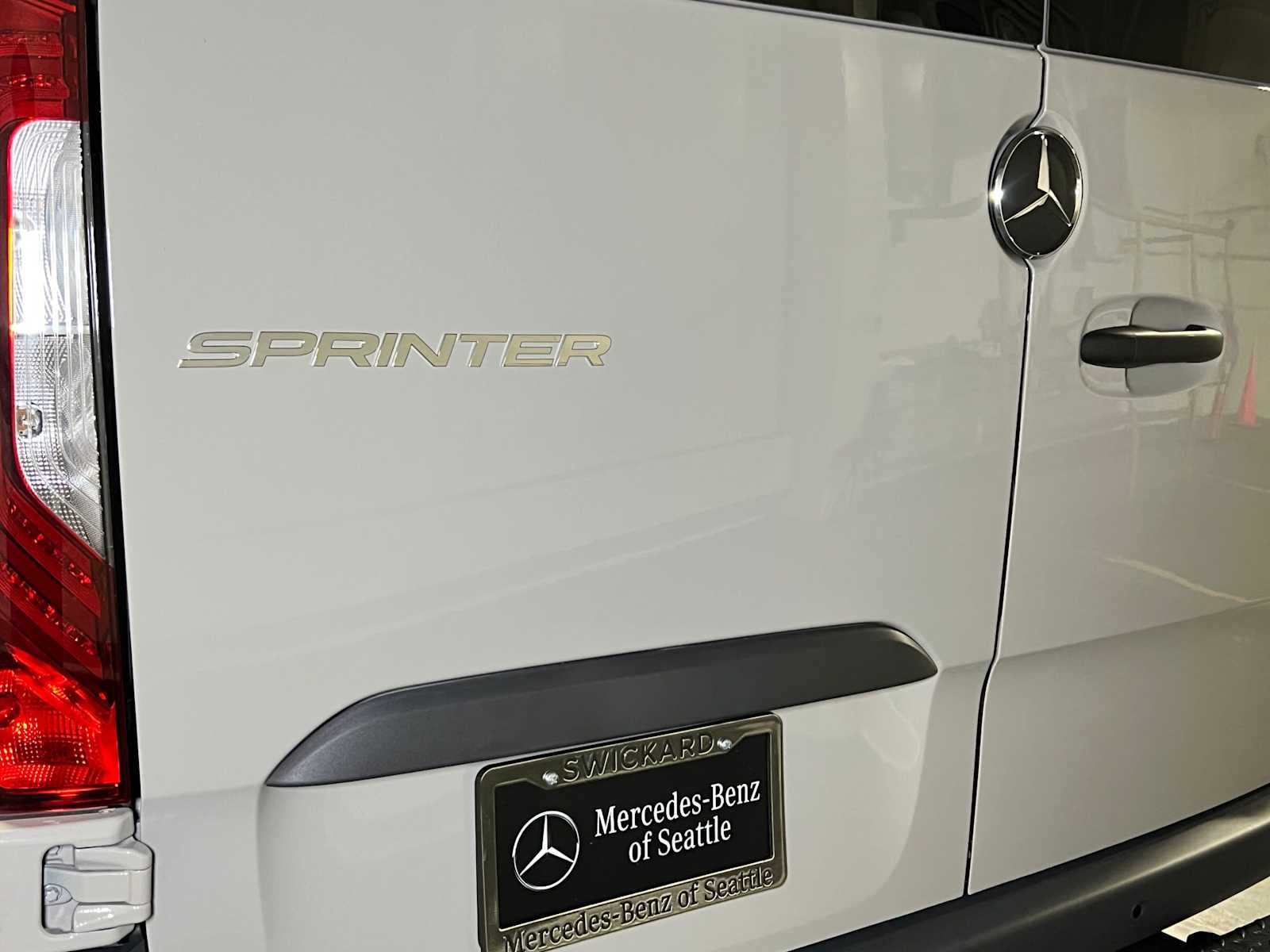 2026 Mercedes-Benz Sprinter Cargo 2500 Standard Roof I4 Diesel HO 144 AWD