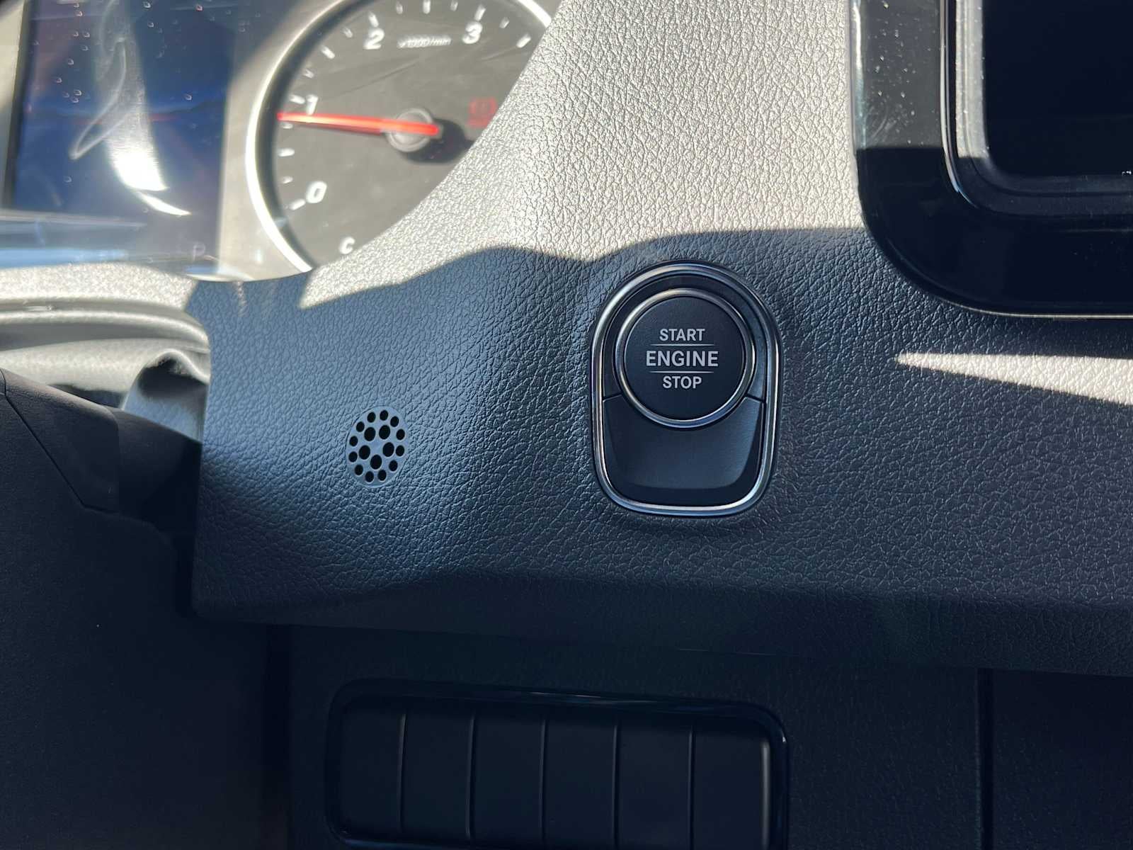2026 Mercedes-Benz Sprinter Crew 2500 Standard Roof I4 Diesel HO 144 AWD
