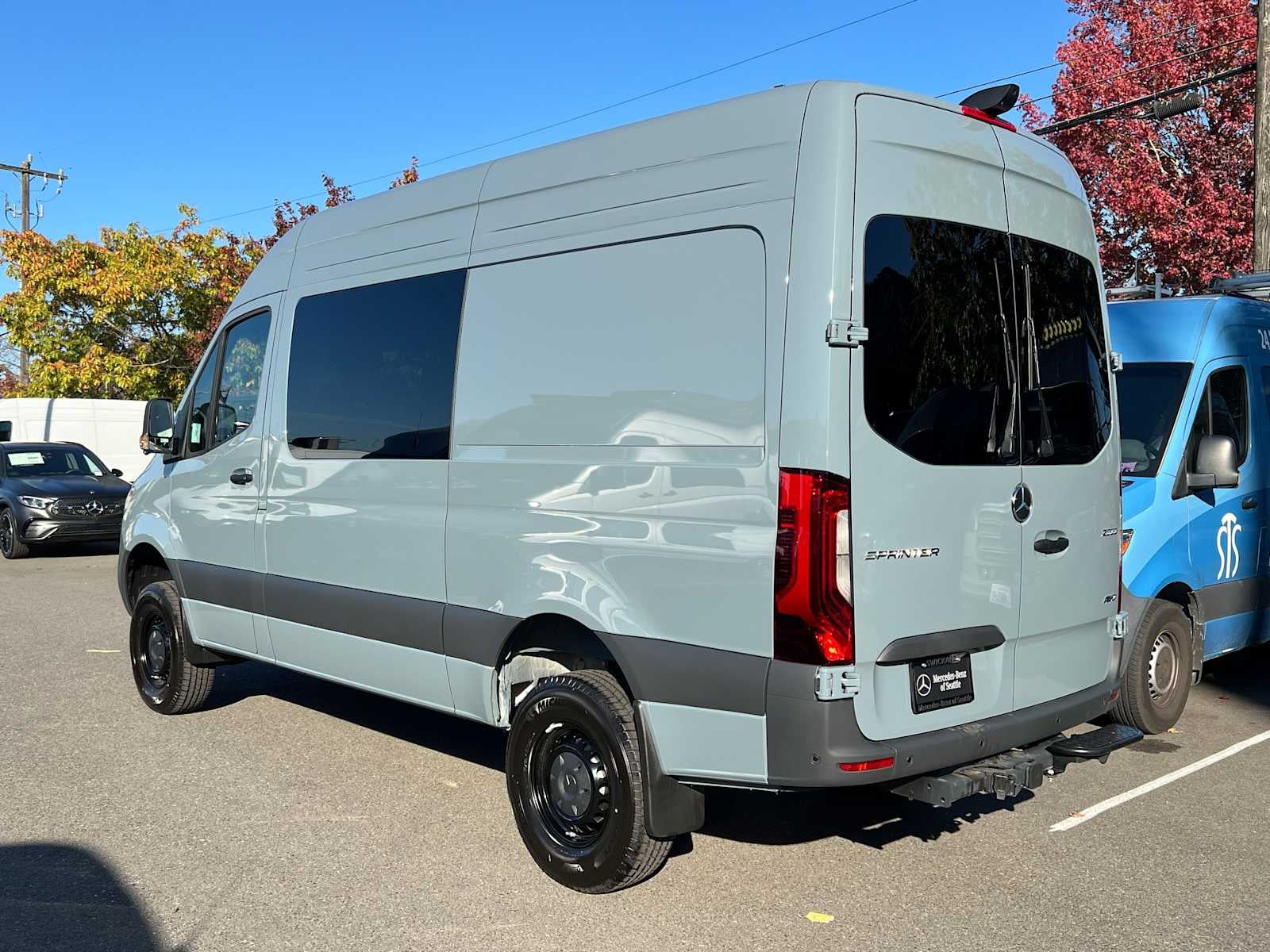 2026 Mercedes-Benz Sprinter Crew 2500 Standard Roof I4 Diesel HO 144 AWD