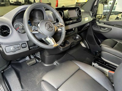 2026 Mercedes-Benz Sprinter Cargo 2500 Standard Roof I4 Diesel HO 144 AWD