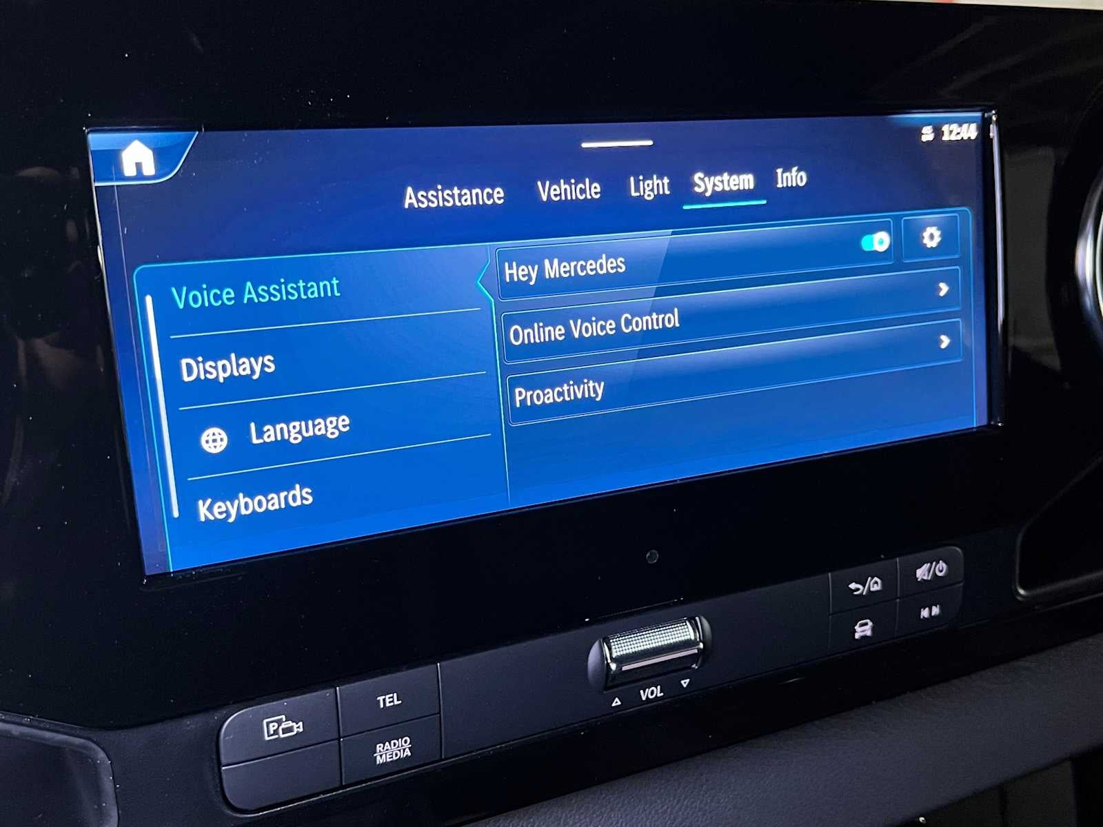 2026 Mercedes-Benz Sprinter Cargo 2500 Standard Roof I4 Diesel HO 144 AWD
