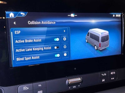 2026 Mercedes-Benz Sprinter Crew 2500 Standard Roof I4 Diesel HO 144 AWD