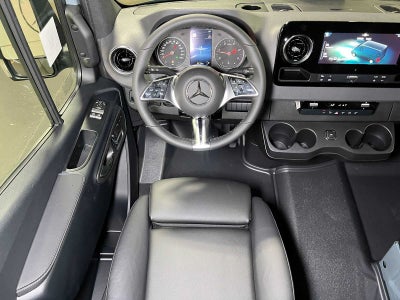 2026 Mercedes-Benz Sprinter Crew 2500 Standard Roof I4 Diesel HO 144 AWD