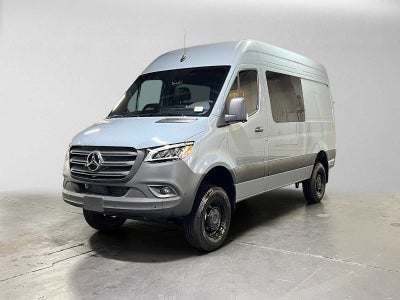 2026 Mercedes-Benz Sprinter Crew 2500 Standard Roof I4 Diesel HO 144 AWD