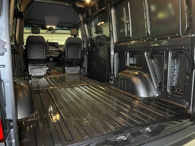 2026 Mercedes-Benz Sprinter Cargo 2500 Standard Roof I4 Diesel HO 144 AWD