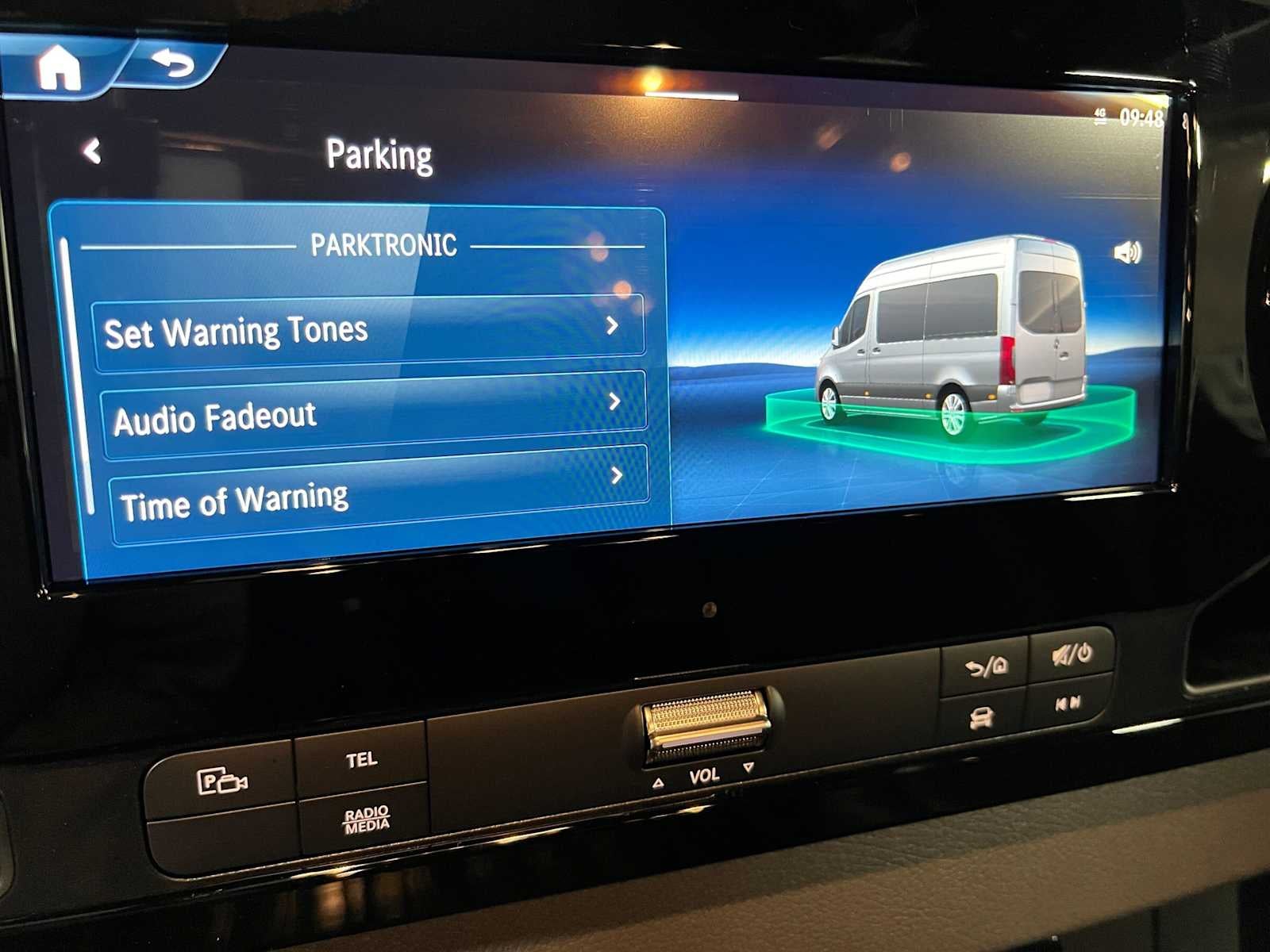 2026 Mercedes-Benz Sprinter Cargo 2500 Standard Roof I4 Diesel HO 144 AWD