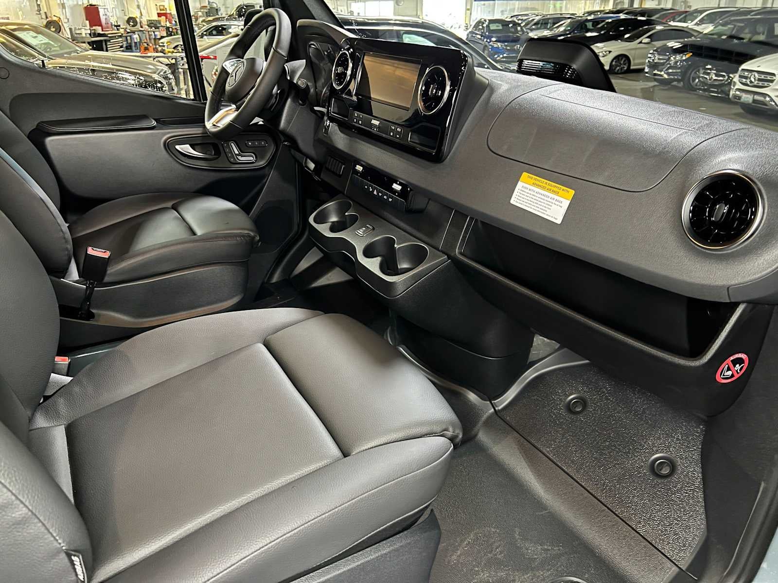 2026 Mercedes-Benz Sprinter 2500 Standard Roof I4 Diesel HO 144 AWD