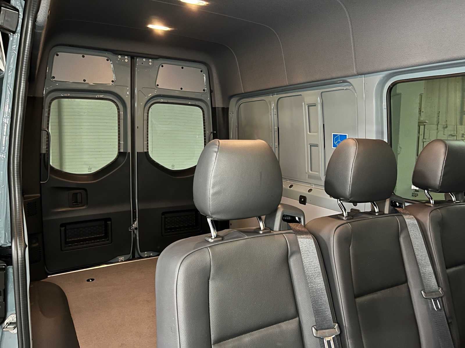2026 Mercedes-Benz Sprinter 2500 Standard Roof I4 Diesel HO 144 AWD