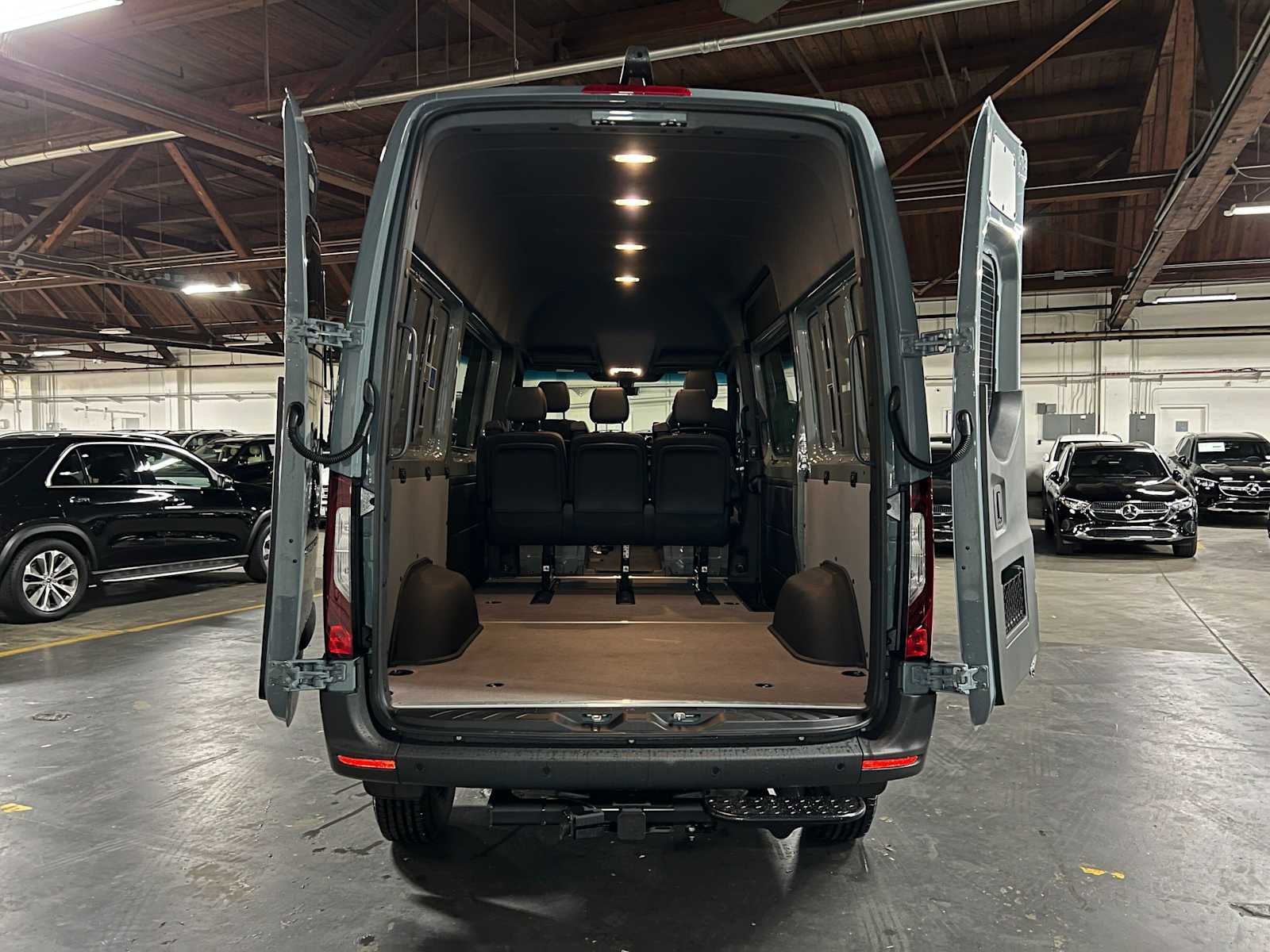 2026 Mercedes-Benz Sprinter 2500 Standard Roof I4 Diesel HO 144 AWD