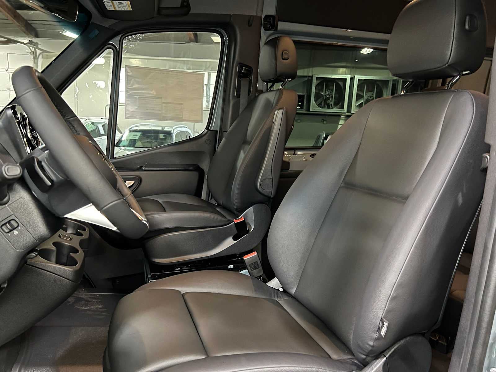 2026 Mercedes-Benz Sprinter 2500 Standard Roof I4 Diesel HO 144 AWD