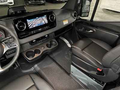 2026 Mercedes-Benz Sprinter 2500 Standard Roof I4 Diesel HO 144 AWD